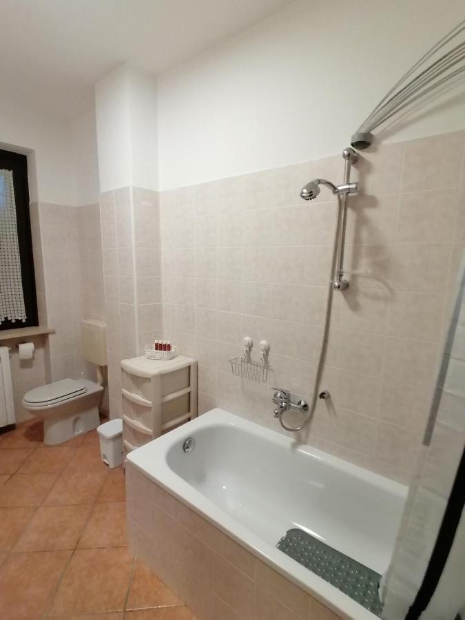 Amo' Le Langhe Bed & Breakfast Narzole Екстериор снимка